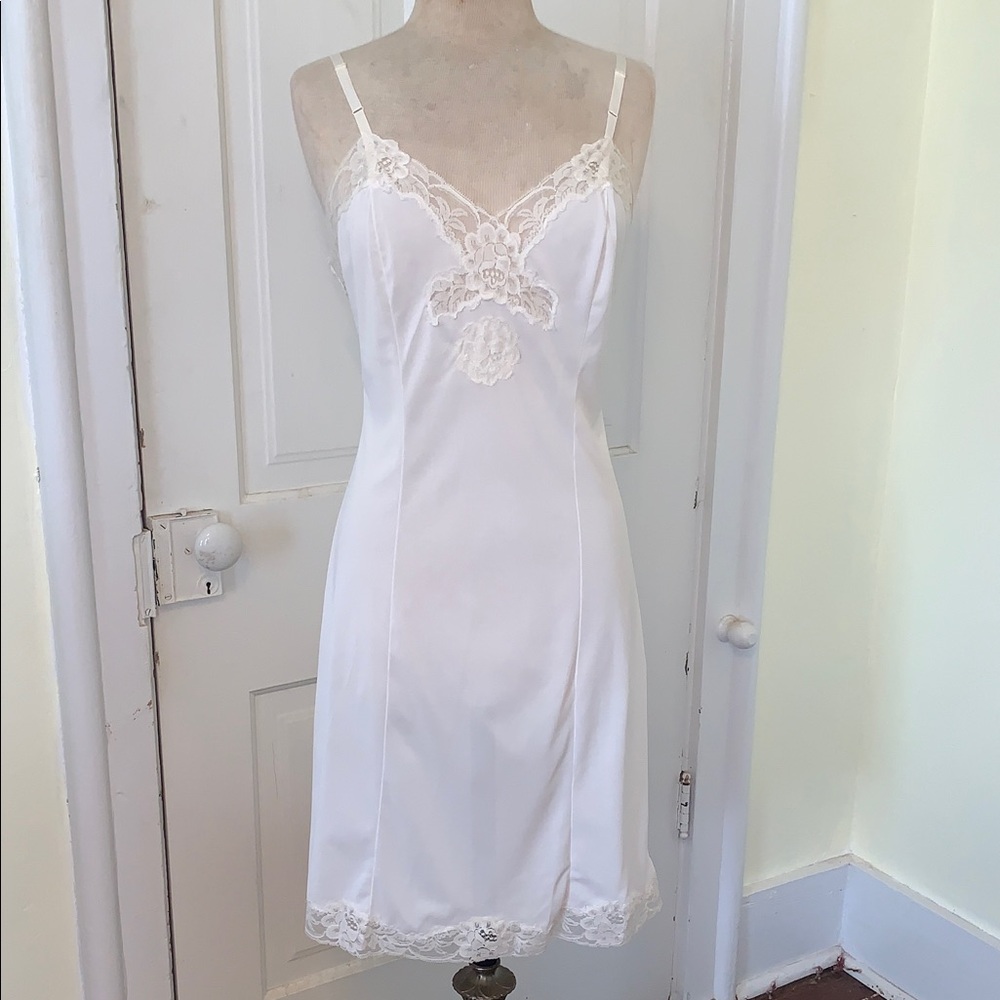 Vintage Top Form Off White Full Slip Dress Adjustable Strap Lace Trim 36 Average